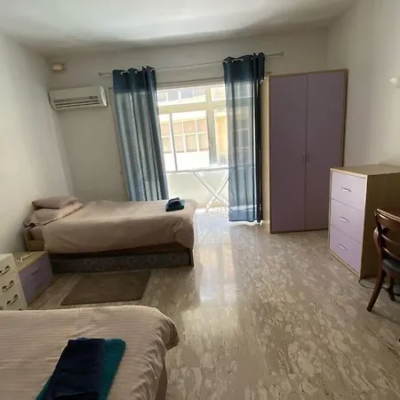 Amazing Sea View Sea Front 3 Bedroom *