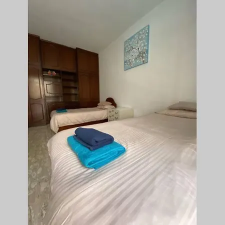 Amazing Sea View Sea Front 3 Bedroom *
